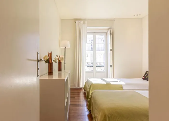 Apartament Exclusive Chiado Deluxe, Elegant & Spacious 3 Br *