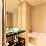 Exclusive Chiado Deluxe, Elegant&spacious 3 Br *