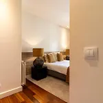 Exclusive Chiado Deluxe, Elegant & Spacious 3 Br Lägenhet *